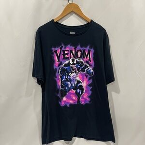 Marvel Venom Graphic Tee - Black and Purple
